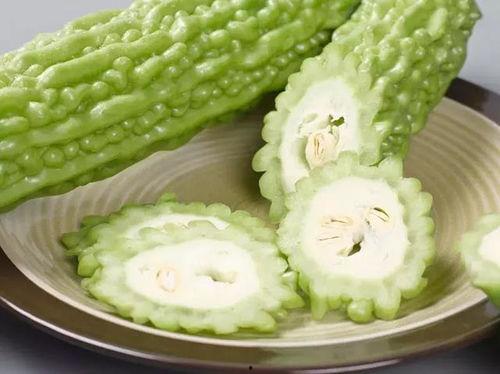 吃瓜建院,揭秘校园里的“瓜田”趣事