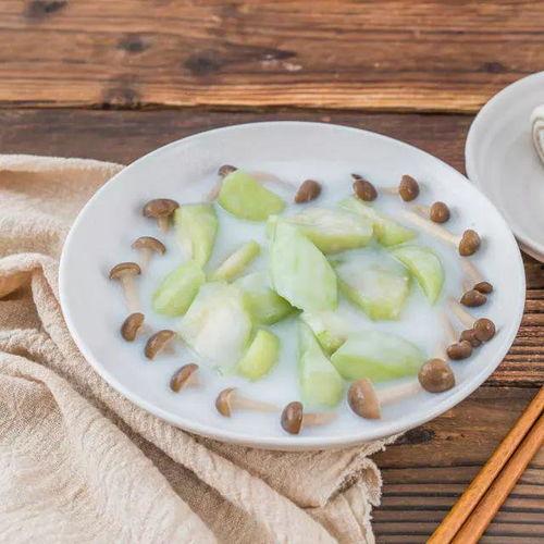 春末吃瓜,尽享夏日清凉时光