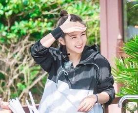 陈意涵前排吃瓜,揭秘娱乐圈幕后趣闻