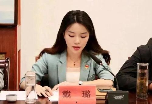 吃瓜网站戴璐,揭秘吃瓜网站背后的真相与争议